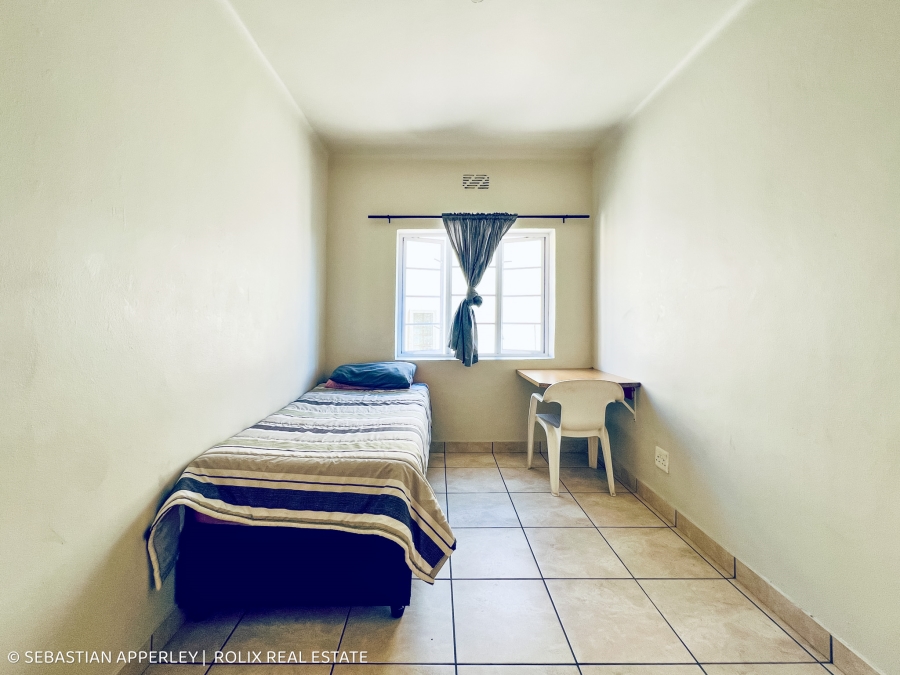 To Let 3 Bedroom Property for Rent in Zonnebloem Western Cape